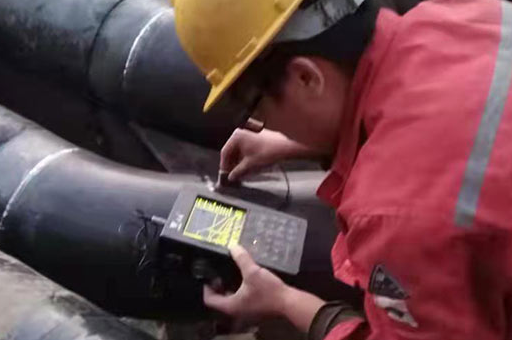 <a href=http://ai315.com.cn/e/tags/htag.php?tag=jinan target=_blank class=infotextkey>濟南</a>不銹鋼壓縮空氣管道安裝現(xiàn)場